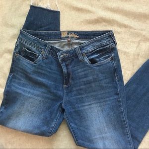 Kut from the Kloth frayed ankle skinny jeans 